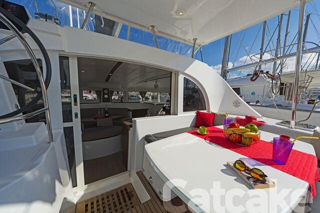 Catamaran 