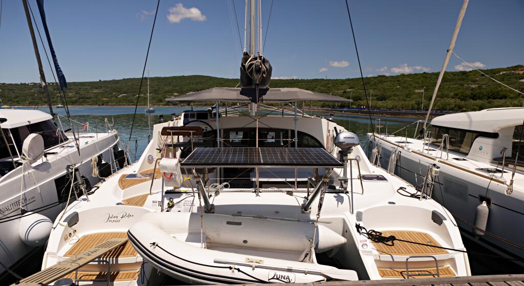 Catamaran 