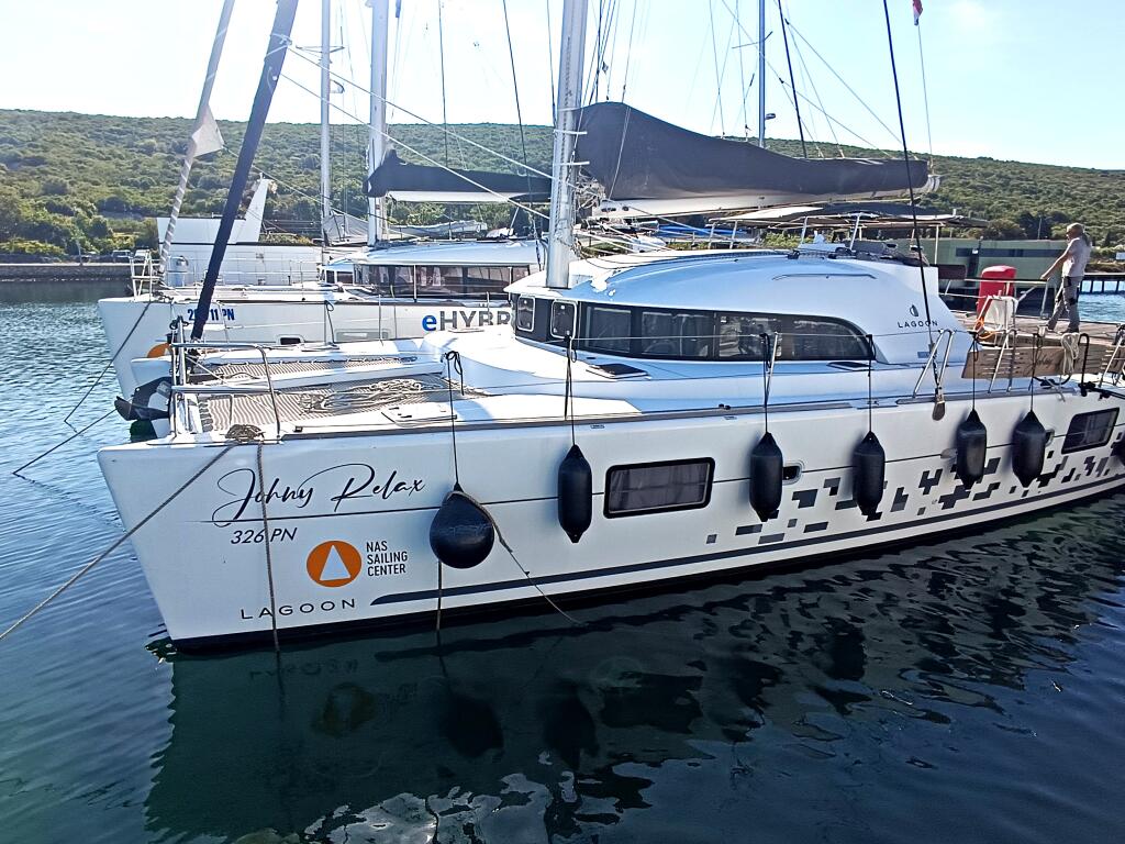 Catamaran 