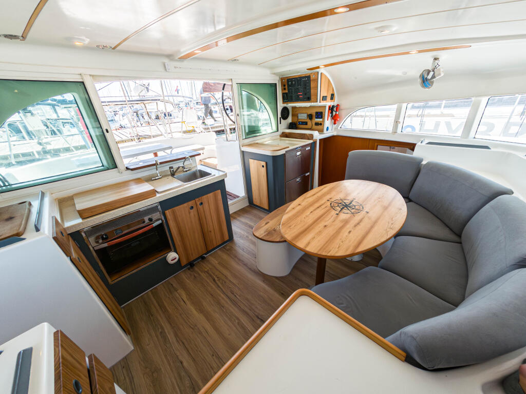 Catamaran 