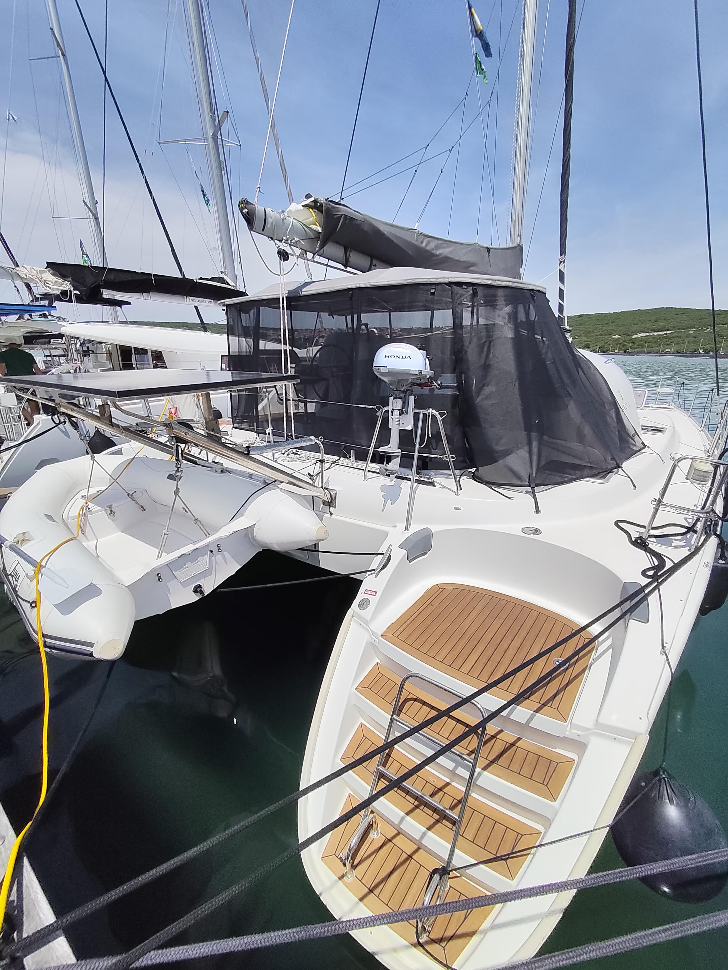 Catamaran 