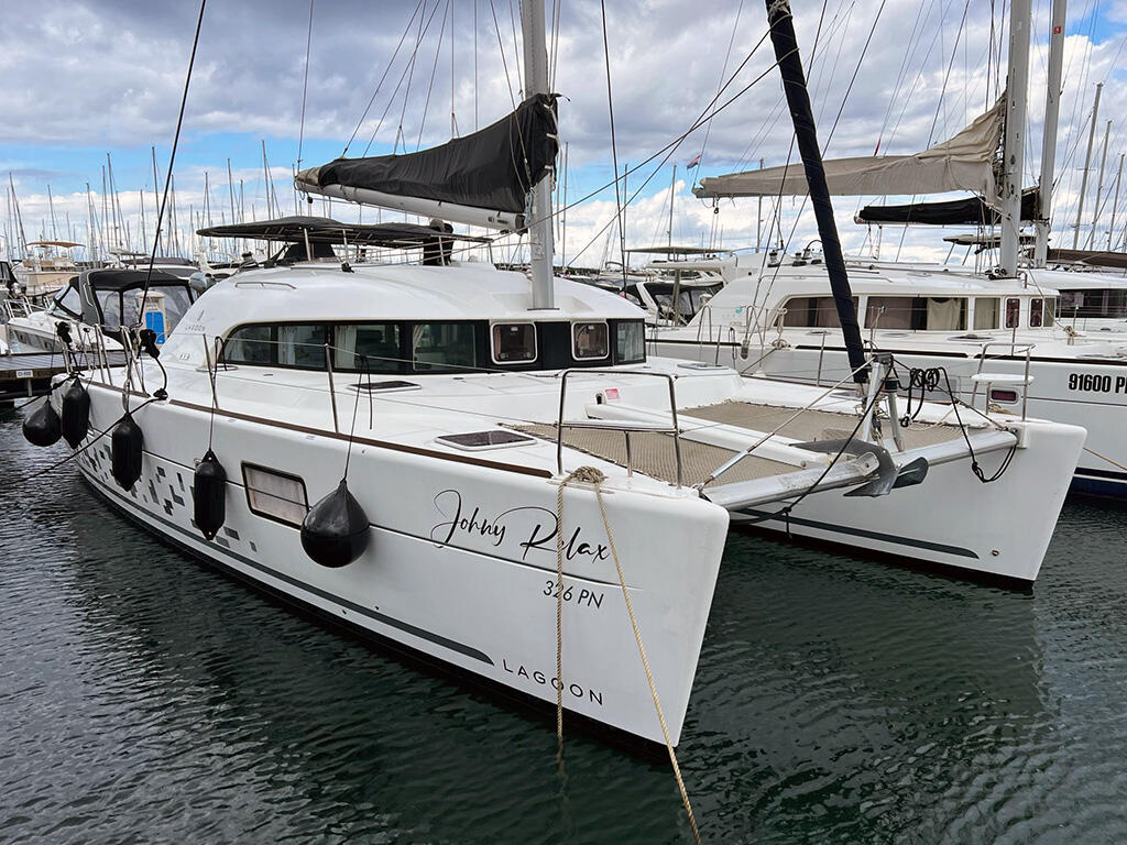 Catamaran 