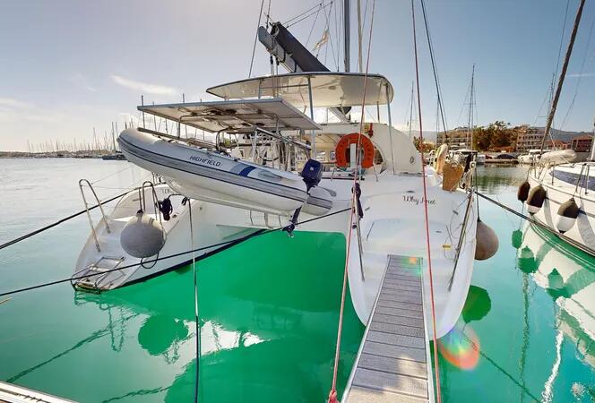 Catamaran 