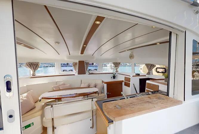 Catamaran 