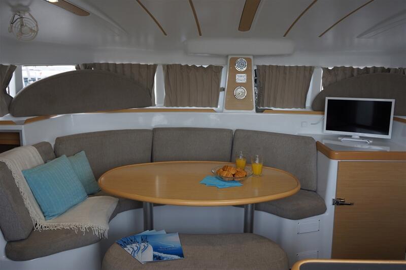 Catamaran 