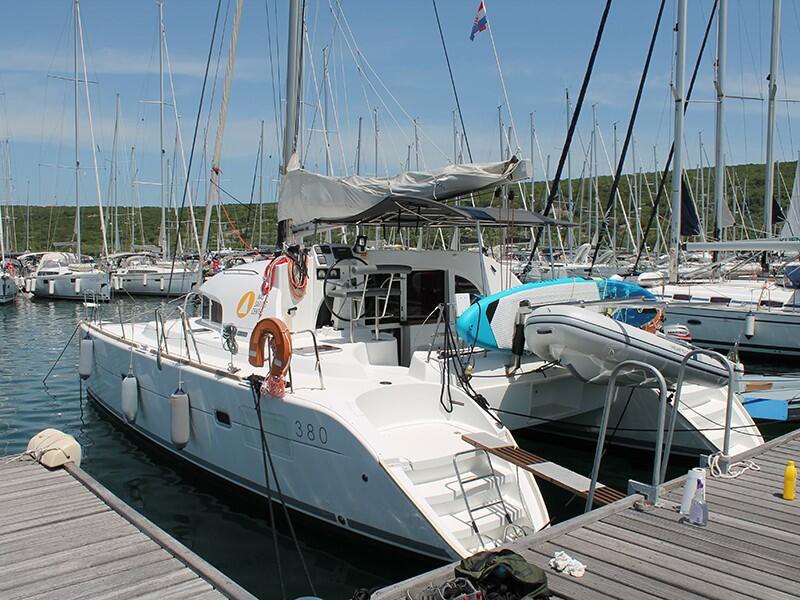 Catamaran 
