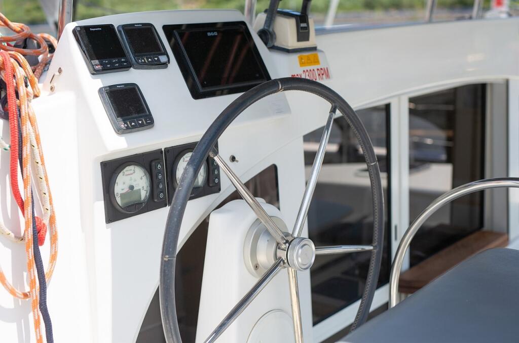 Catamaran 