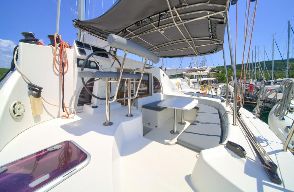 Catamaran 