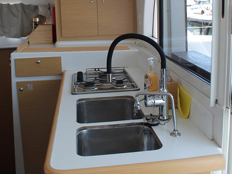 Catamaran 