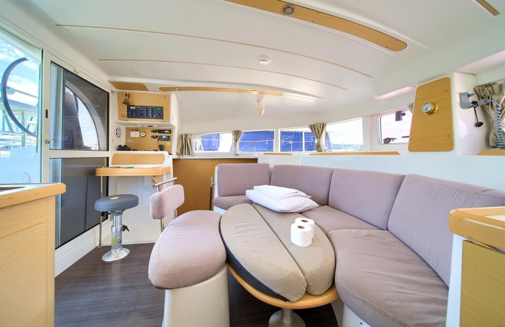 Catamaran 