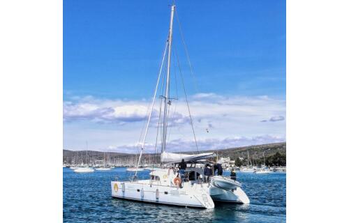 Catamaran 