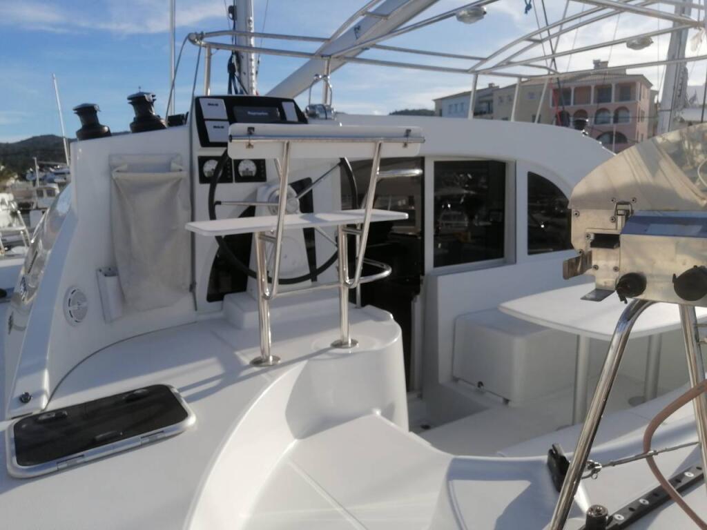 Catamaran 