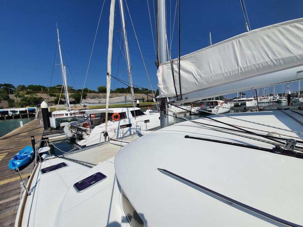 Catamaran 