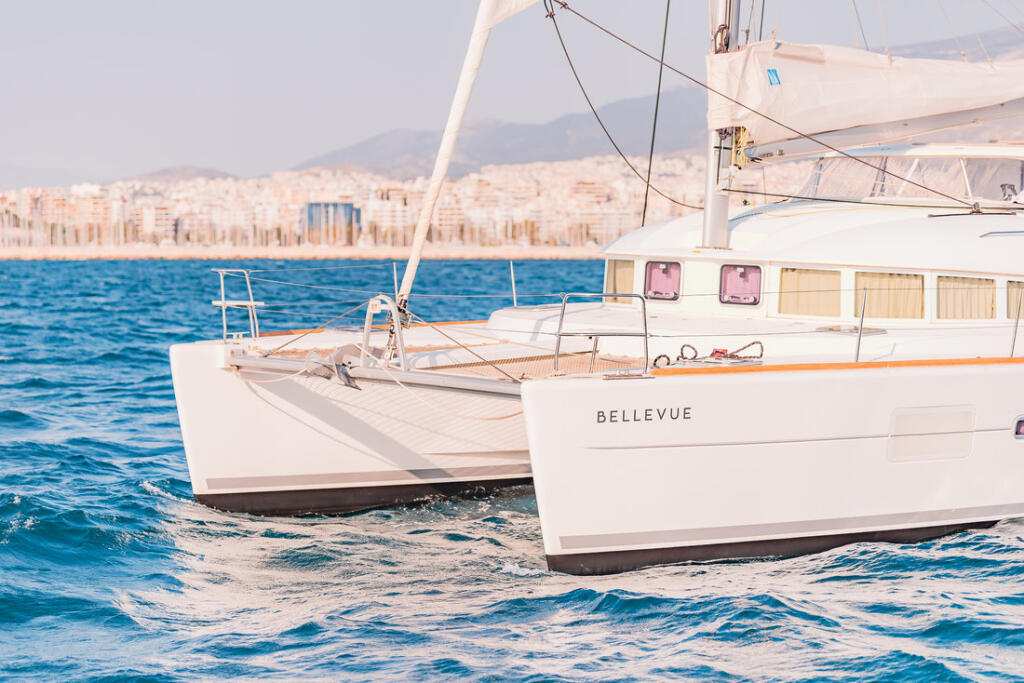 Catamaran 