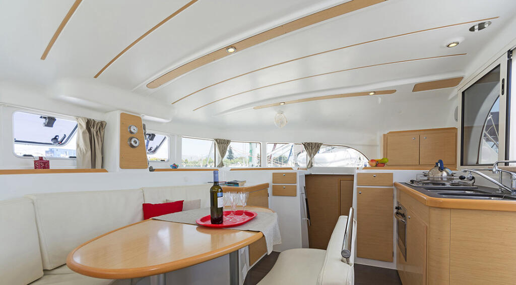 Catamaran 