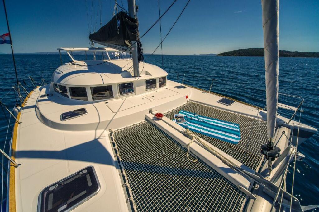 Catamaran 