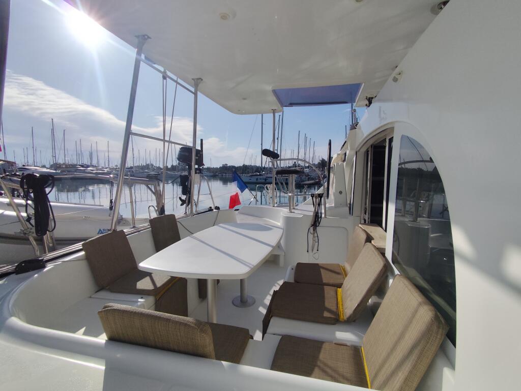 Catamaran 