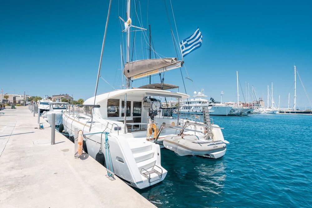 Catamaran 