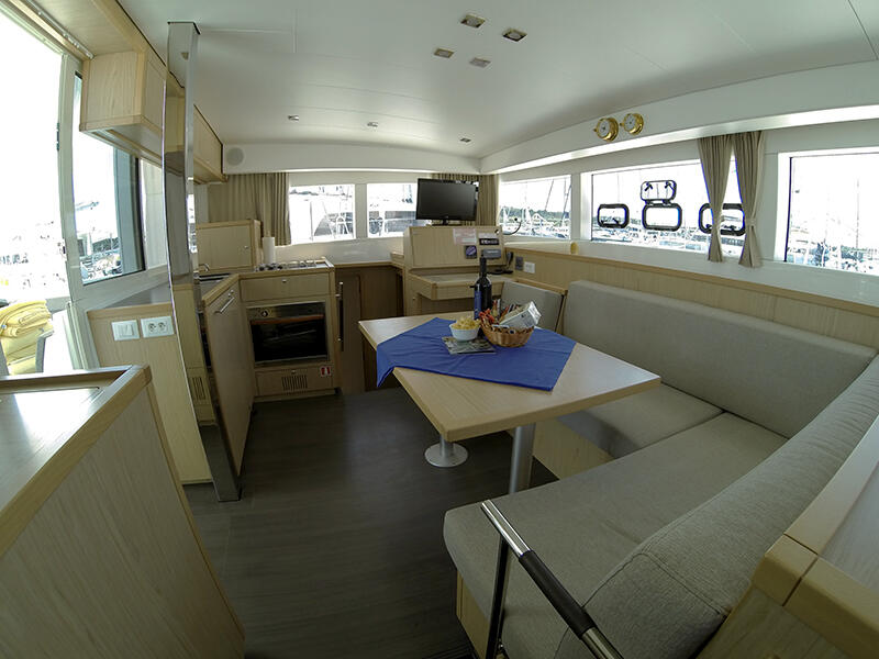 Catamaran 