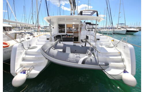 Catamaran 