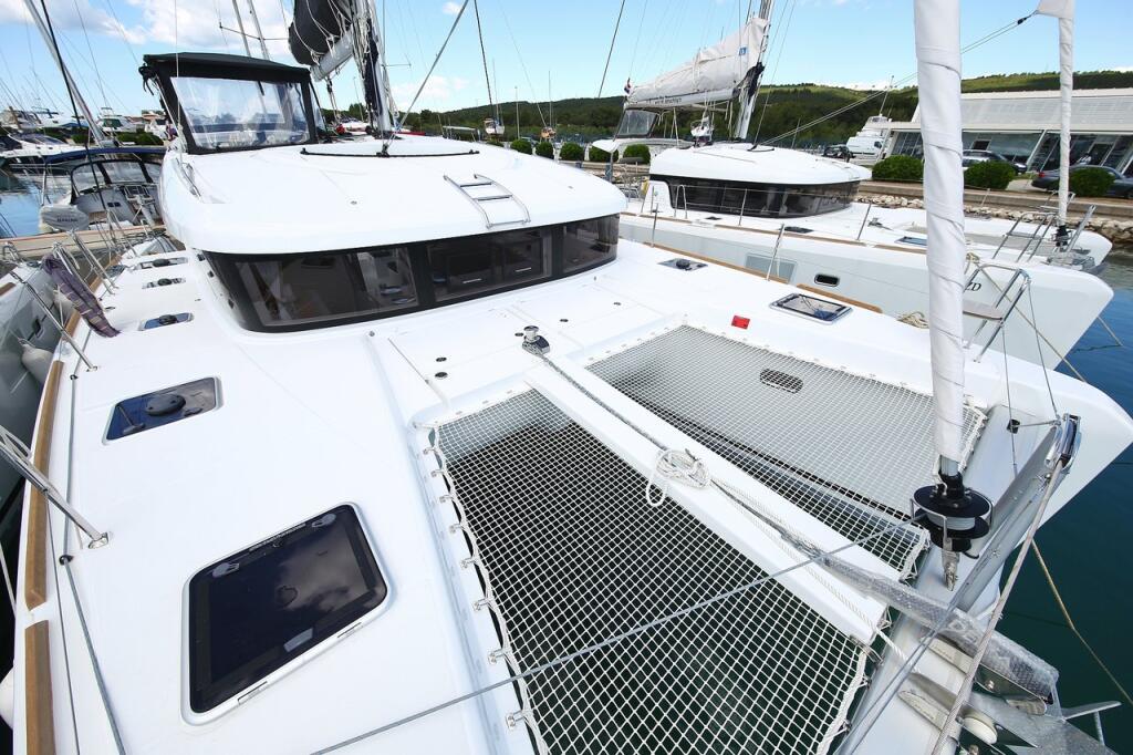 Catamaran 