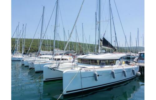 Catamaran 