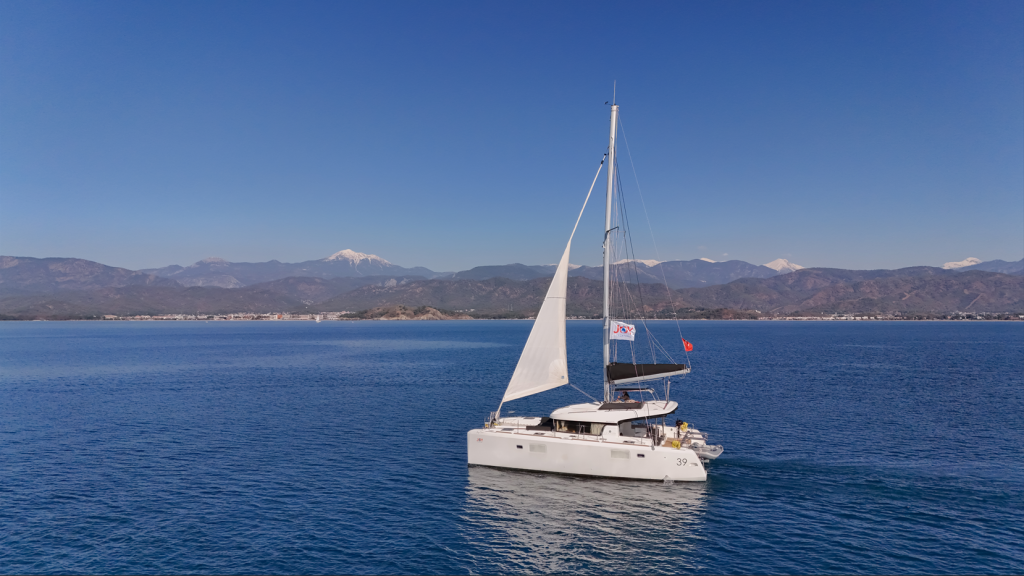 Catamaran 