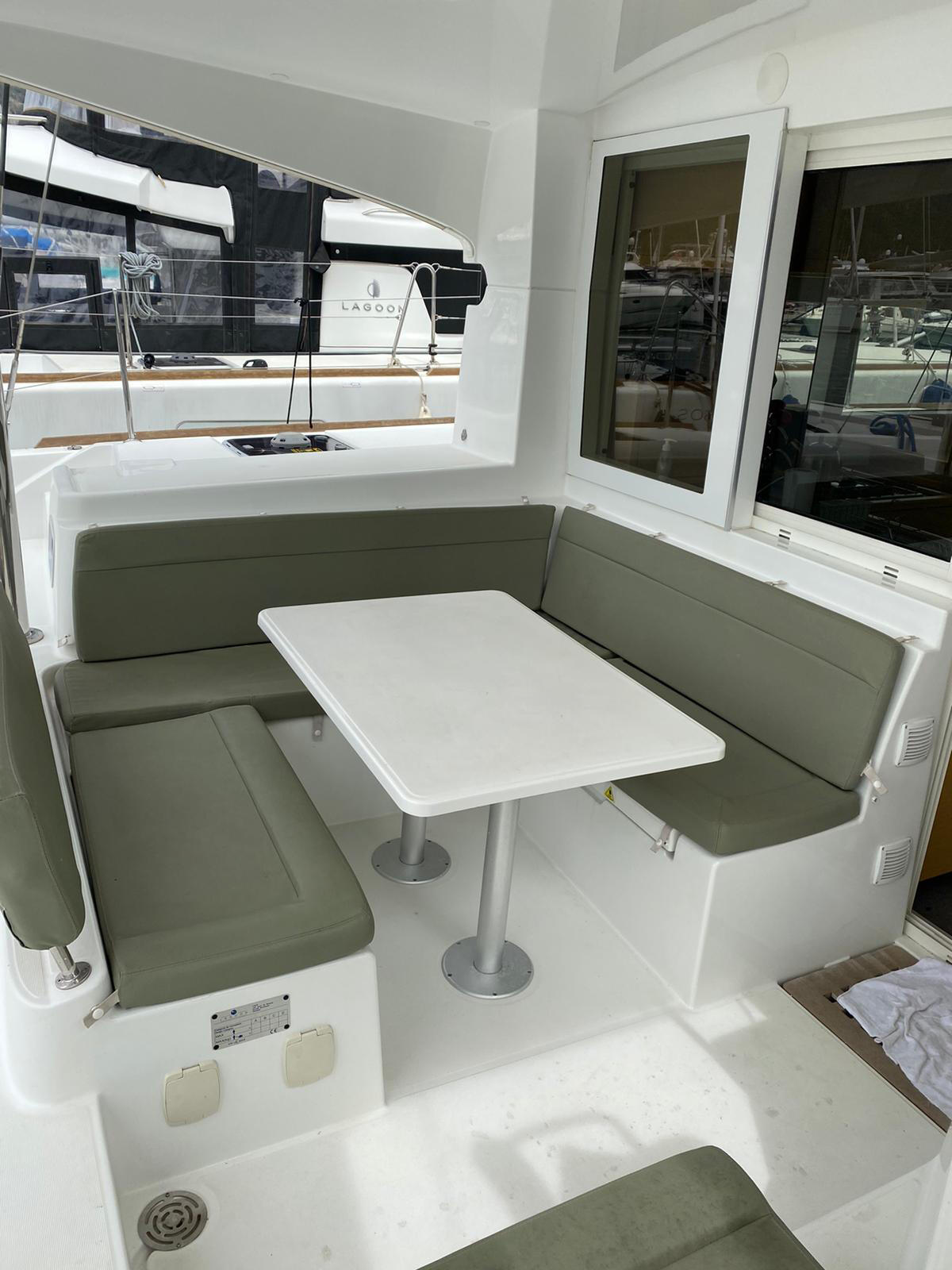 Catamaran 