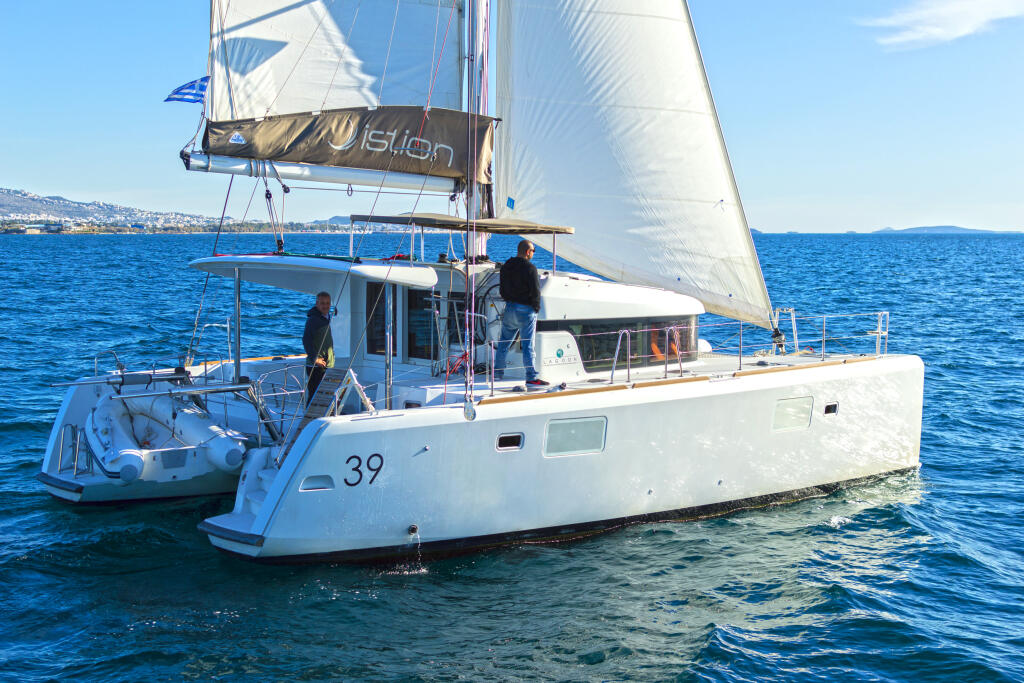 Catamaran 