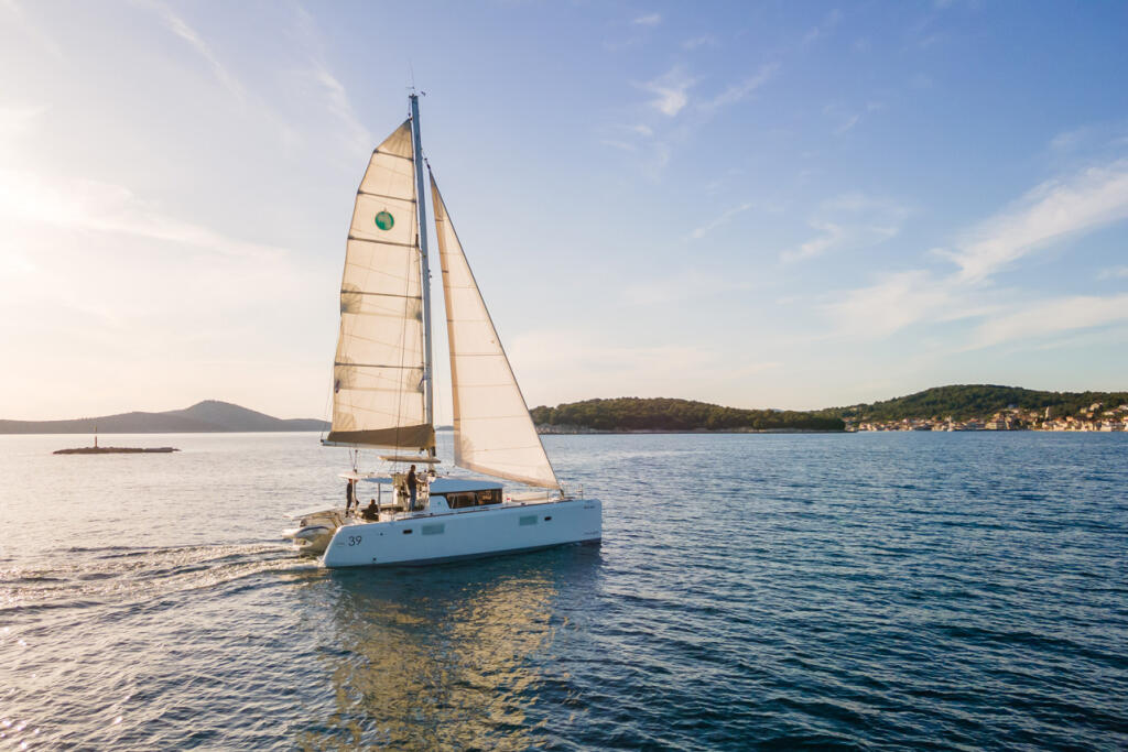 Catamaran 