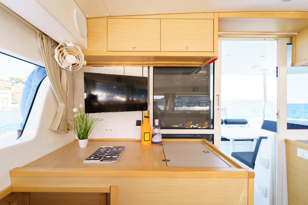 Catamaran 