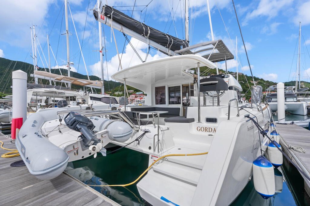 Catamaran 
