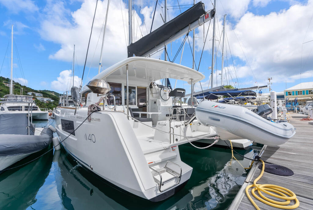 Catamaran 