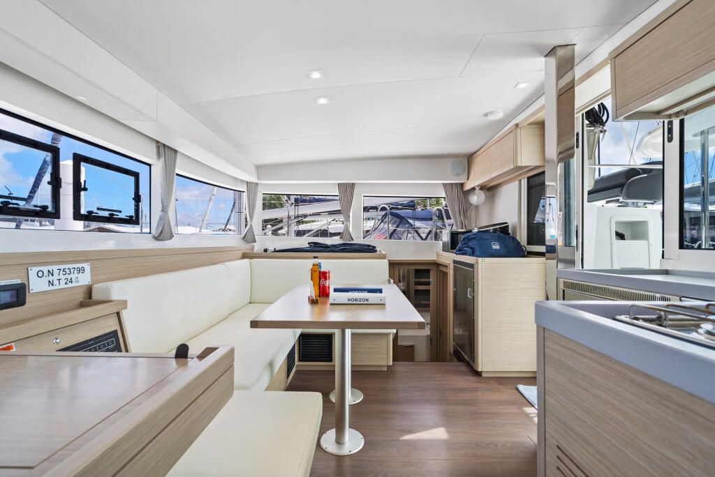 Catamaran 