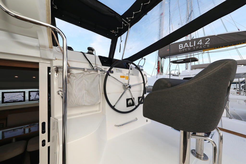 Catamaran 