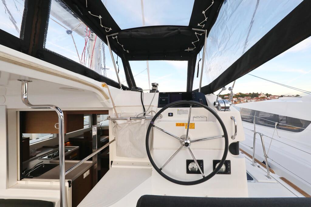 Catamaran 