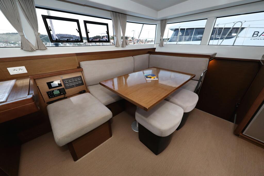 Catamaran 