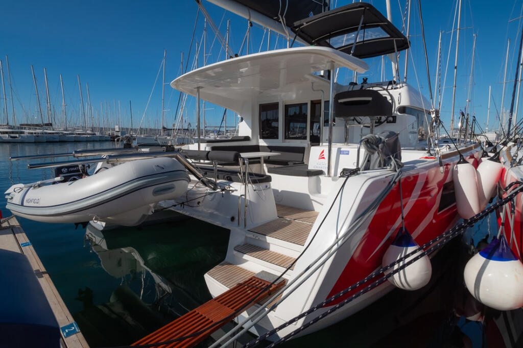 Catamaran 