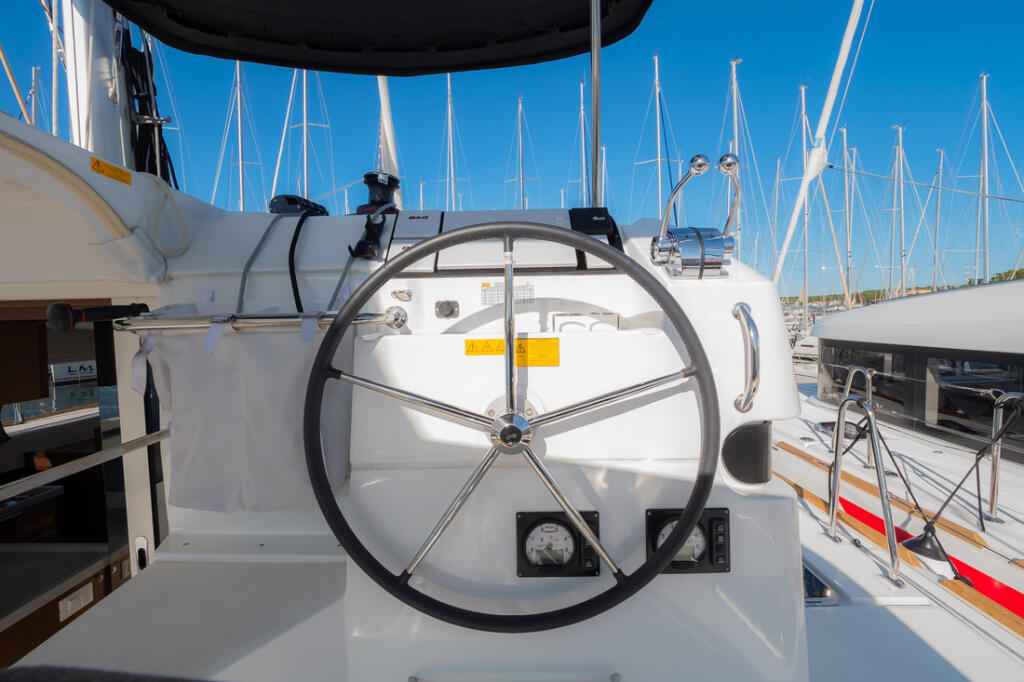 Catamaran 