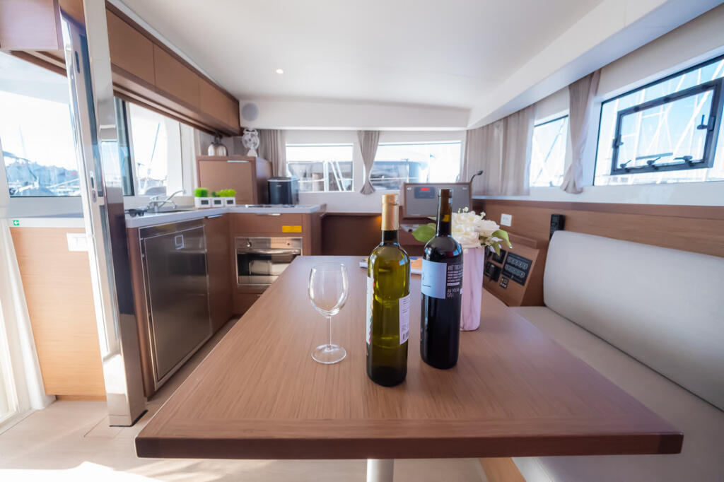 Catamaran 