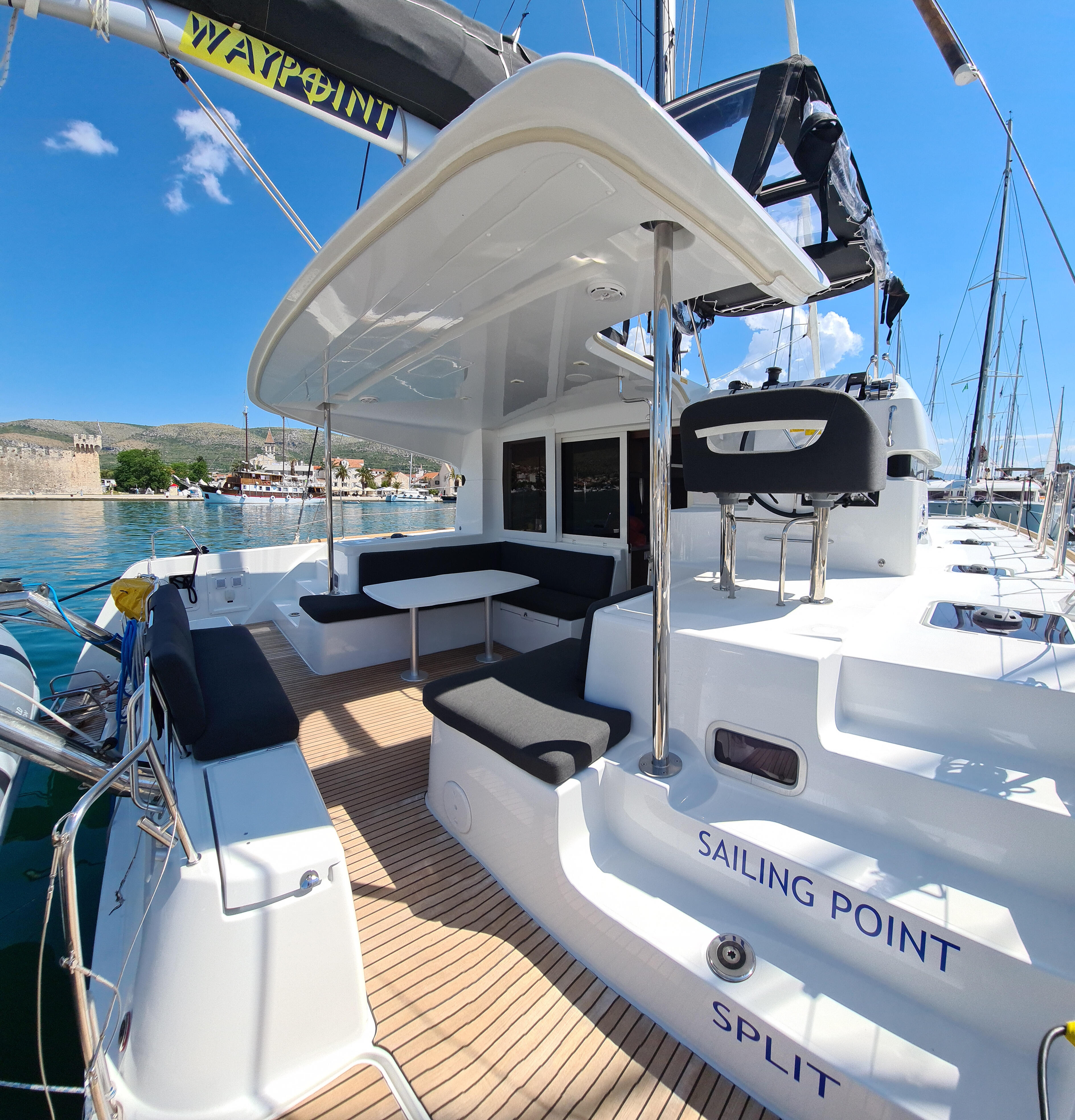 Catamaran 