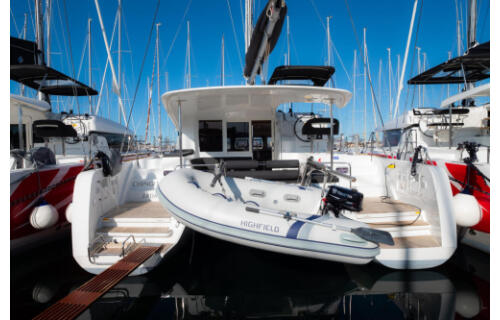 Catamaran 