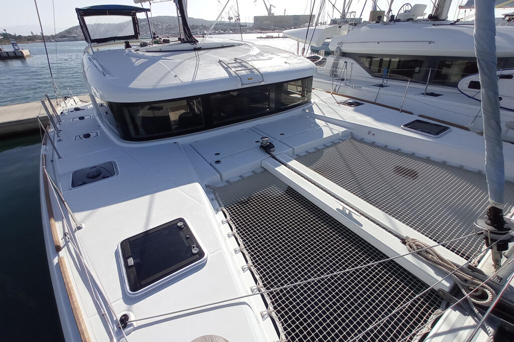 Catamaran 