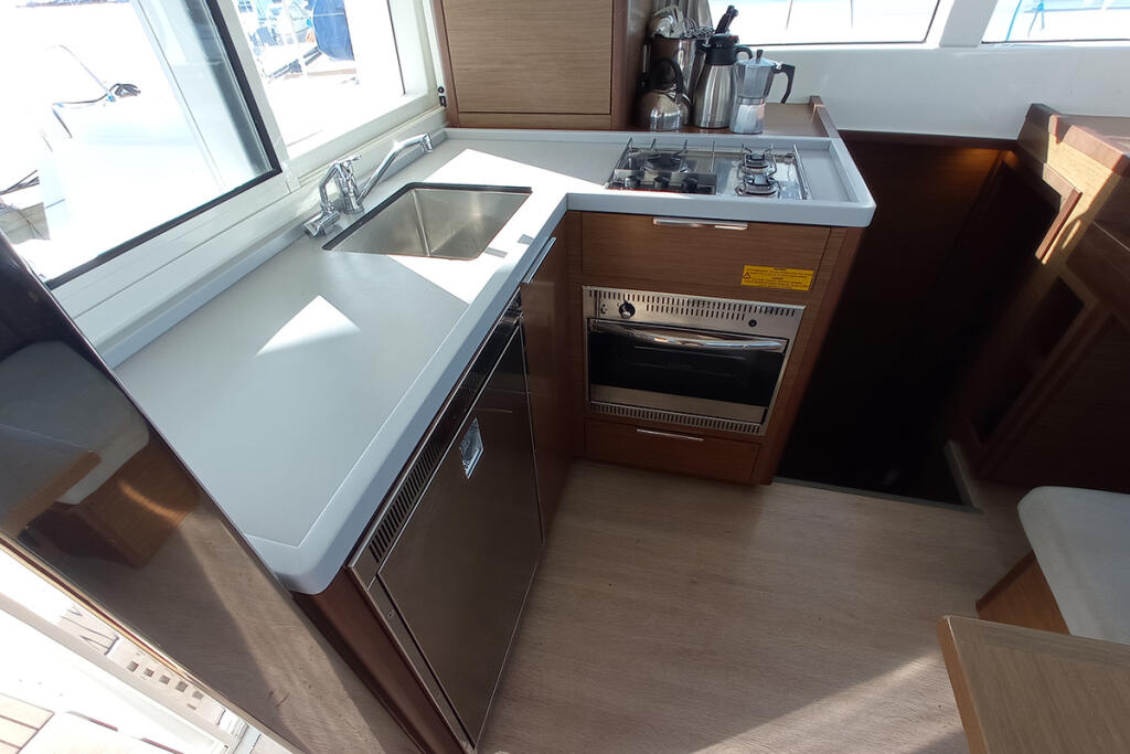 Catamaran 