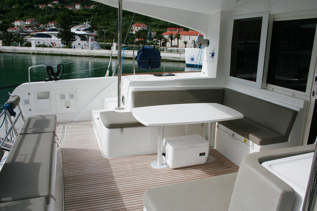 Catamaran 