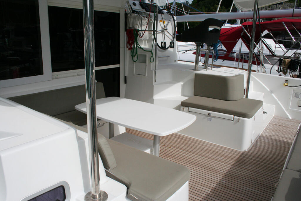 Catamaran 