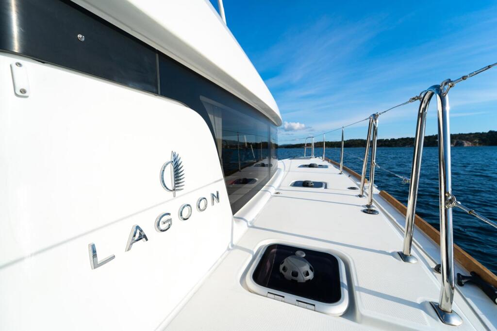 Catamaran 