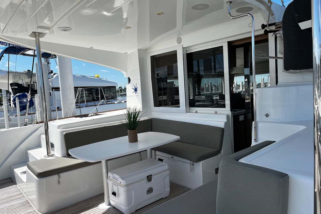 Catamaran 