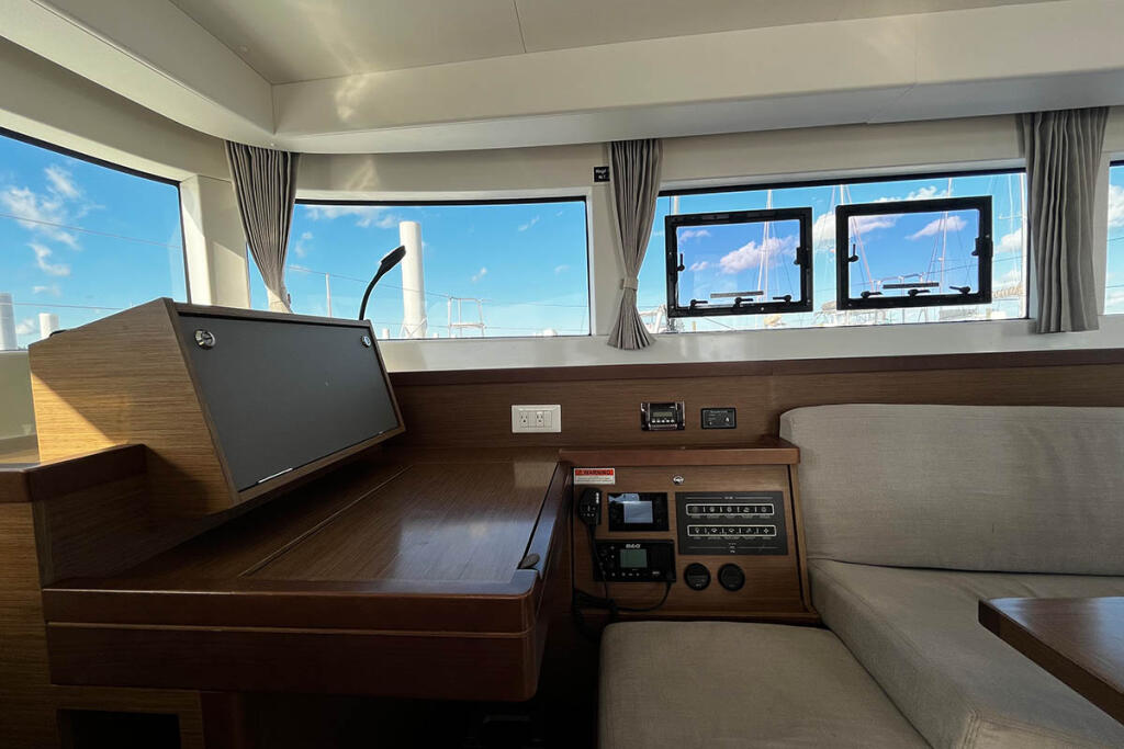 Catamaran 
