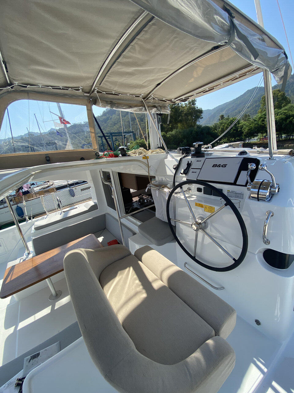 Catamaran 